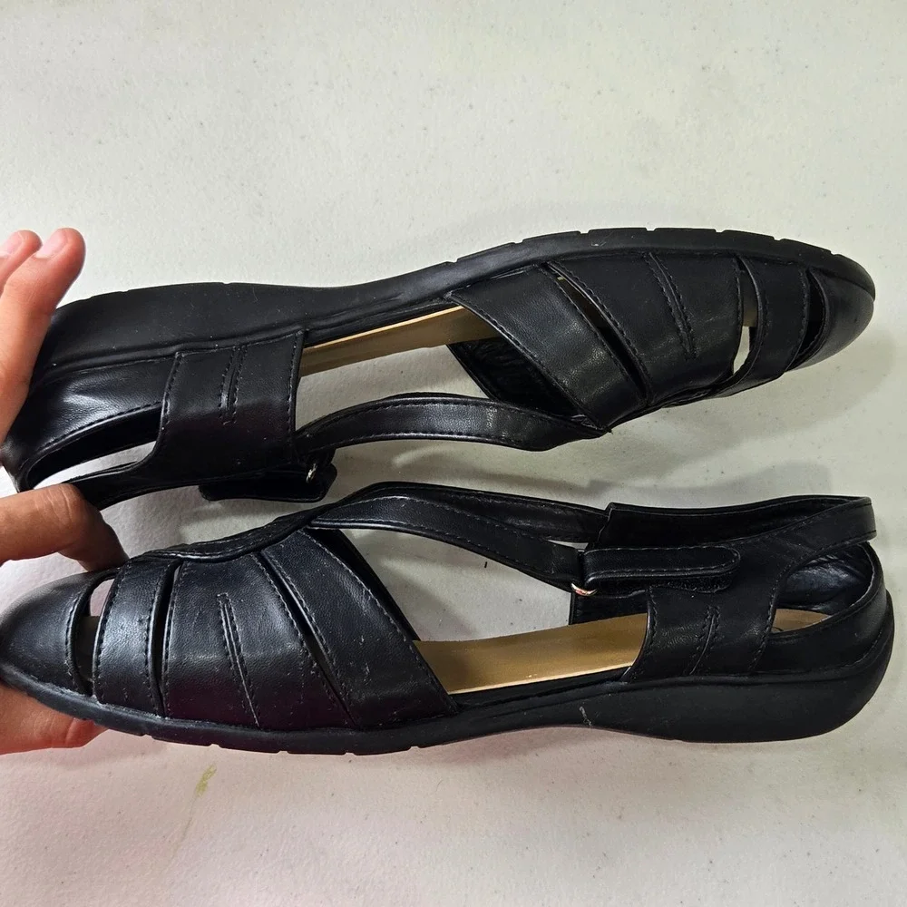 Classique Womens Black Strappy Caged Sandals Size 11M Low Wedge Comfort Shoes